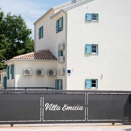 Villa Emilia 2 Umago Esterno foto
