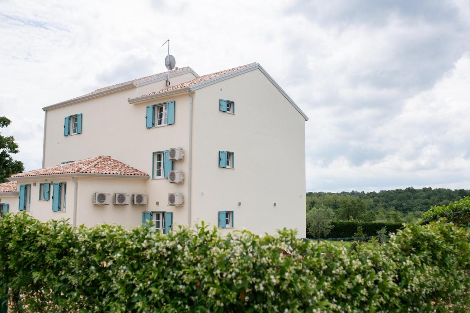 Villa Emilia 2 Umago Esterno foto